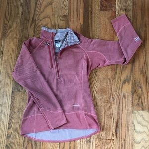 Patagonia R1 quarter zip size Medium